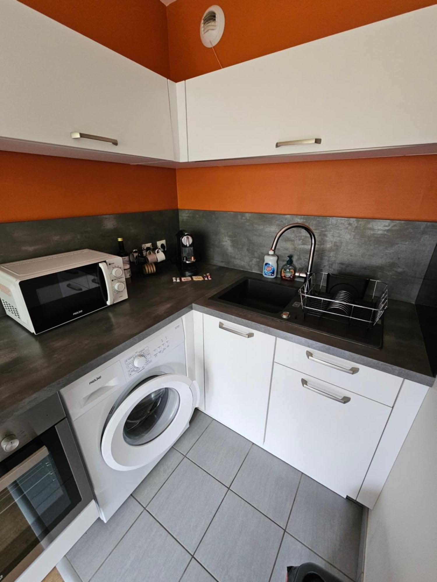 Apartment L'ambassadeur - Parking - Calme - 5 Min Centre Pau Billere