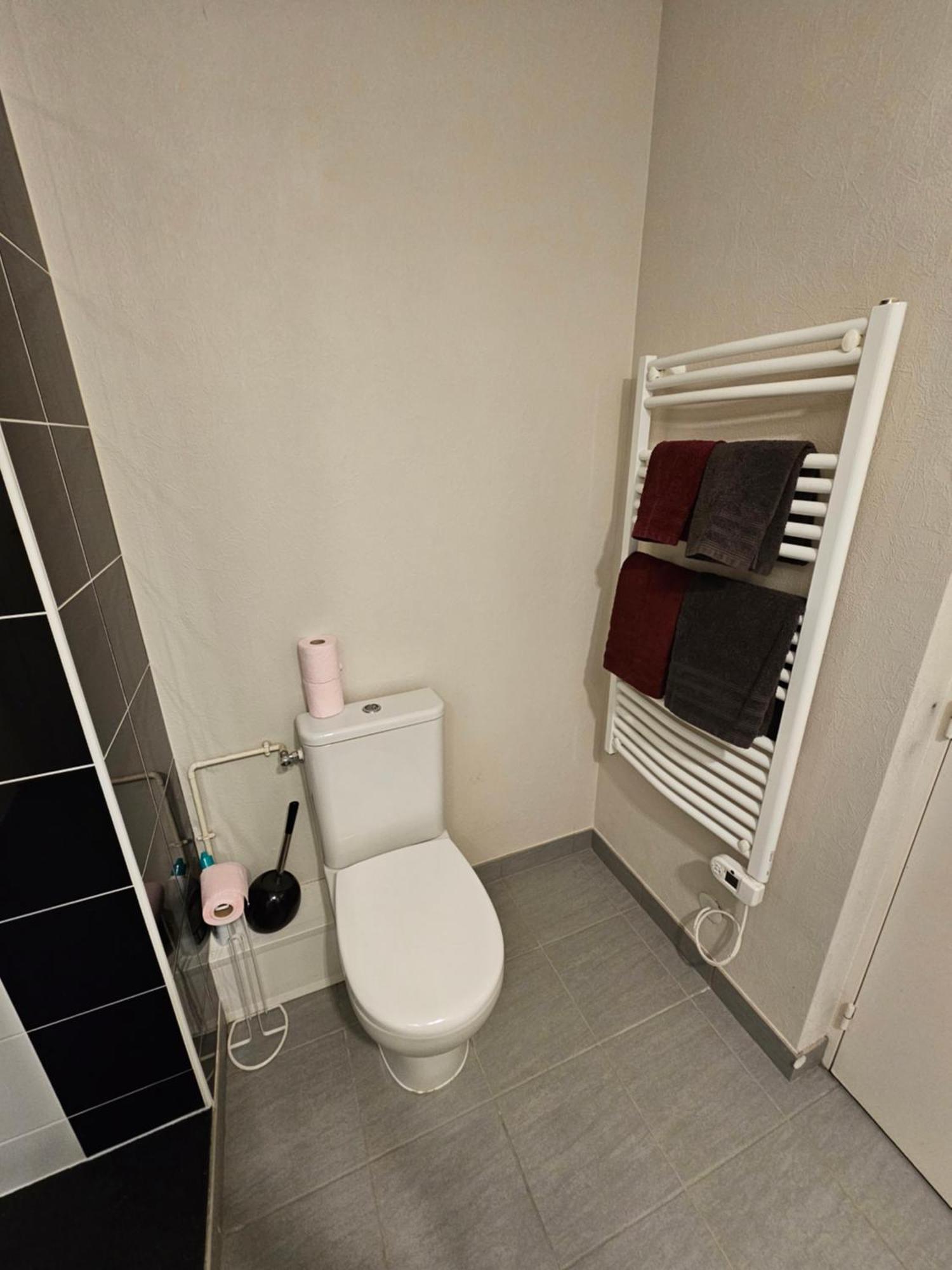Apartment L'ambassadeur - Parking - Calme - 5 Min Centre Pau *